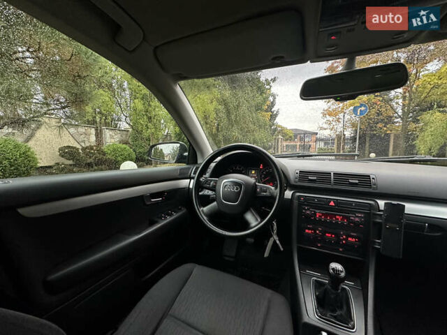 Черный Ауди А4, объемом двигателя 1.8 л и пробегом 224 тыс. км за 6700 $, фото 45 на Automoto.ua