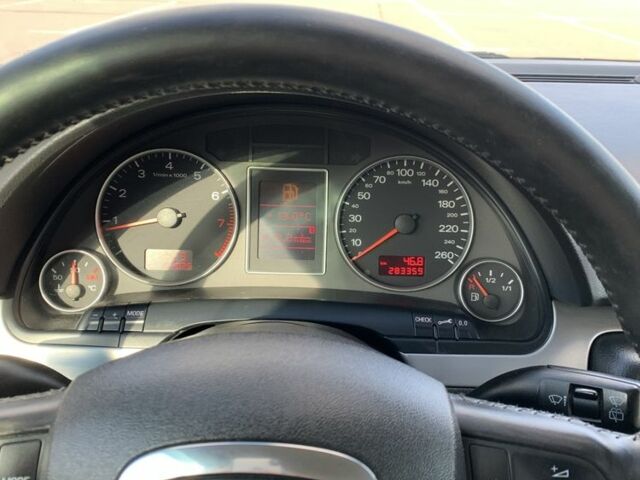 Чорний Ауді А4, об'ємом двигуна 1.6 л та пробігом 283 тис. км за 6900 $, фото 18 на Automoto.ua