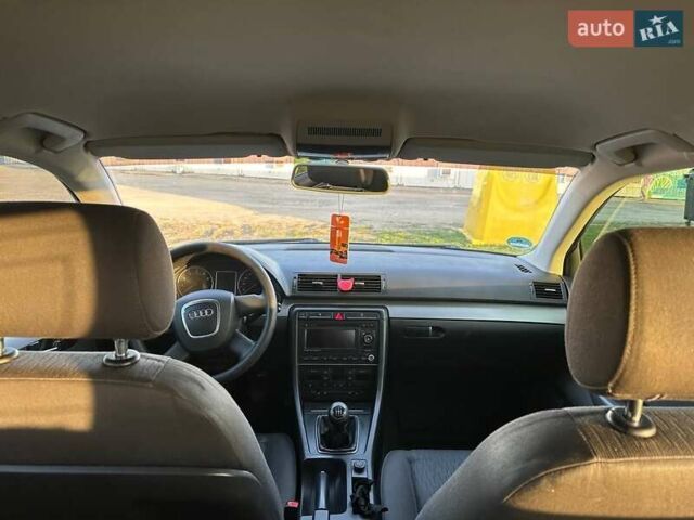 Ауді А4 2006 у Бородянке на Automoto.ua Чорний Ауді А4, об'ємом двигуна 1.78 л та пробігом 520 тис. км за 6300 $, фото 4 на Automoto.ua