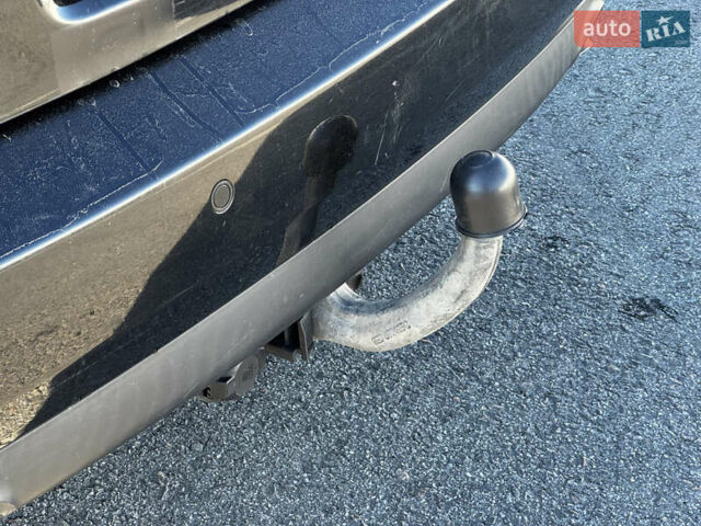 Чорний Ауді А4, об'ємом двигуна 2.5 л та пробігом 366 тис. км за 5600 $, фото 15 на Automoto.ua