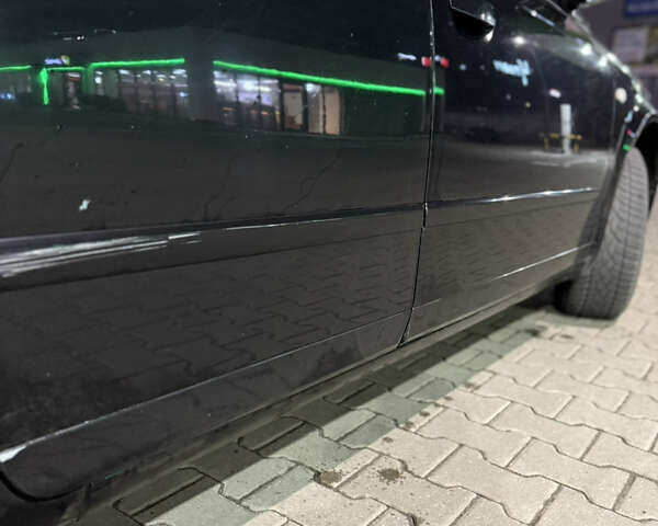 Черный Ауди А4, объемом двигателя 2 л и пробегом 300 тыс. км за 2950 $, фото 11 на Automoto.ua