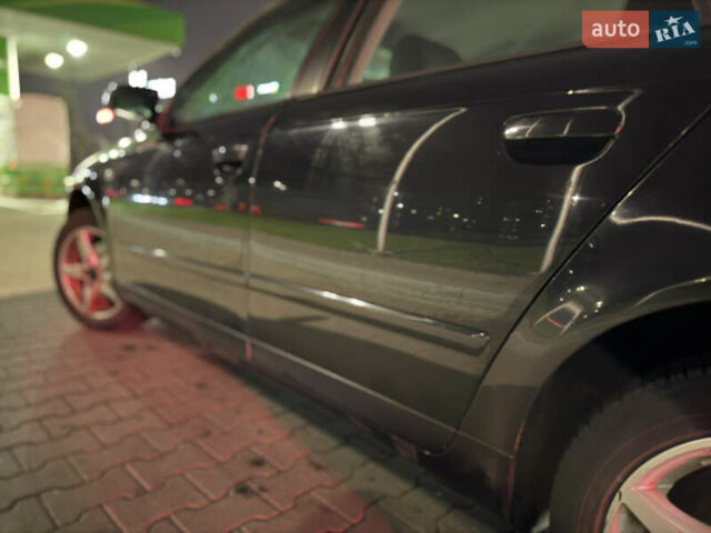 Черный Ауди А4, объемом двигателя 2 л и пробегом 300 тыс. км за 2950 $, фото 15 на Automoto.ua