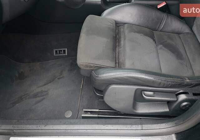 Чорний Ауді А4, об'ємом двигуна 2 л та пробігом 222 тис. км за 8350 $, фото 31 на Automoto.ua