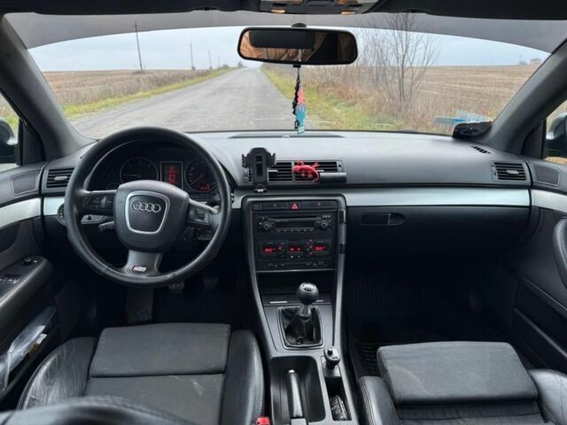 Черный Ауди А4, объемом двигателя 2 л и пробегом 300 тыс. км за 3500 $, фото 8 на Automoto.ua