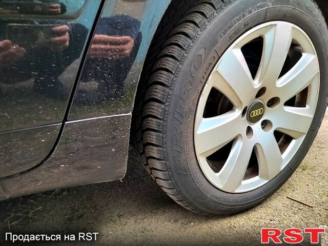 Черный Ауди А4, объемом двигателя 1.9 л и пробегом 287 тыс. км за 7200 $, фото 5 на Automoto.ua