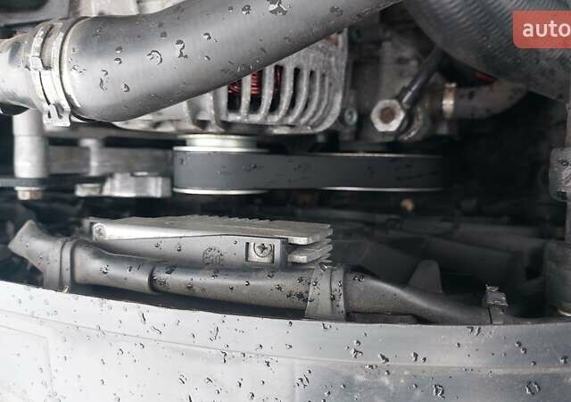 Чорний Ауді А4, об'ємом двигуна 2 л та пробігом 222 тис. км за 8350 $, фото 60 на Automoto.ua