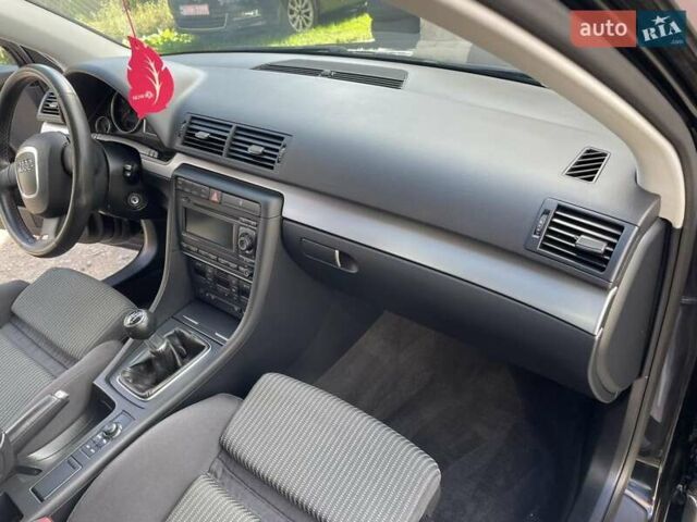 Чорний Ауді А4, об'ємом двигуна 1.8 л та пробігом 145 тис. км за 7650 $, фото 26 на Automoto.ua