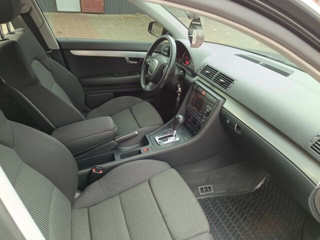 Чорний Ауді А4, об'ємом двигуна 2 л та пробігом 168 тис. км за 7800 $, фото 17 на Automoto.ua