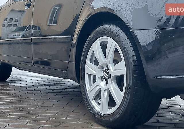 Чорний Ауді А4, об'ємом двигуна 2 л та пробігом 222 тис. км за 8350 $, фото 16 на Automoto.ua