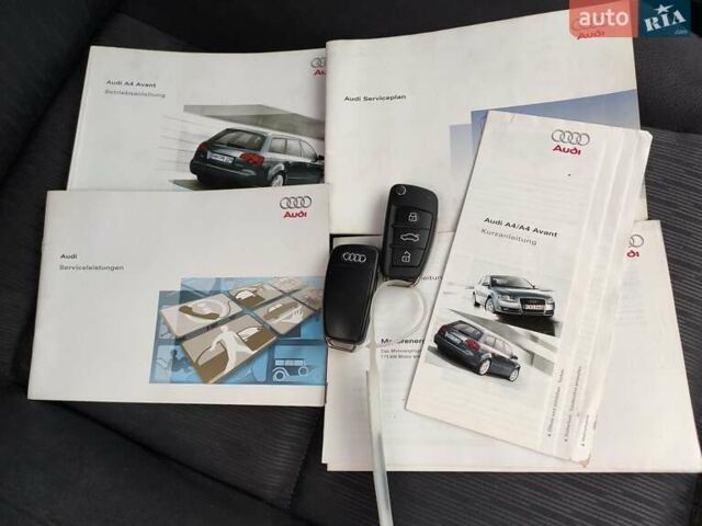 Чорний Ауді А4, об'ємом двигуна 1.8 л та пробігом 245 тис. км за 7500 $, фото 37 на Automoto.ua