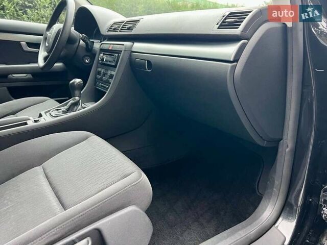 Чорний Ауді А4, об'ємом двигуна 1.8 л та пробігом 218 тис. км за 7650 $, фото 81 на Automoto.ua