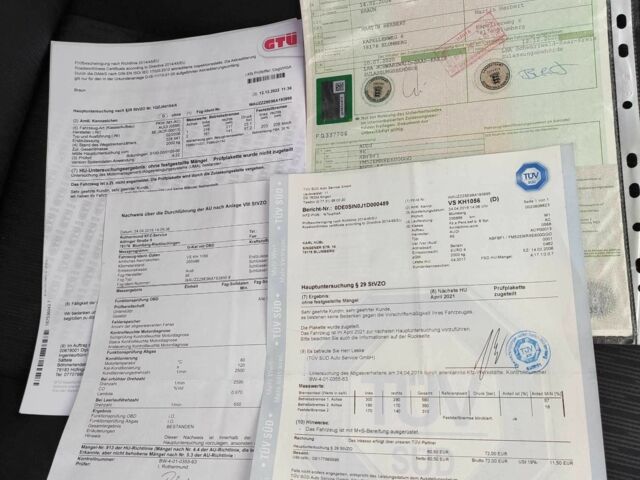 Чорний Ауді А4, об'ємом двигуна 1.8 л та пробігом 245 тис. км за 7500 $, фото 13 на Automoto.ua