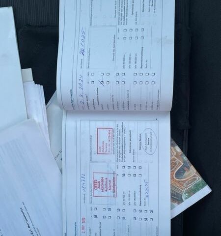 Черный Ауди А4, объемом двигателя 2 л и пробегом 240 тыс. км за 7300 $, фото 128 на Automoto.ua