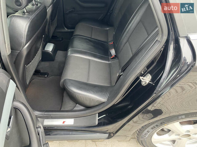 Черный Ауди А4, объемом двигателя 2 л и пробегом 333 тыс. км за 7000 $, фото 19 на Automoto.ua