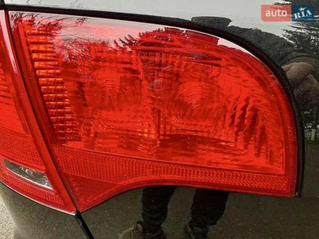 Чорний Ауді А4, об'ємом двигуна 1.8 л та пробігом 218 тис. км за 7650 $, фото 46 на Automoto.ua