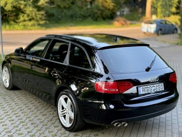 Черный Ауди А4, объемом двигателя 3 л и пробегом 220 тыс. км за 1900 $, фото 3 на Automoto.ua