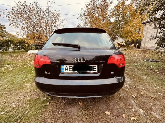 Ауди А4 2007 в Днепре (Днепропетровске) на Automoto.ua Черный Ауди А4, объемом двигателя 0 л и пробегом 304 тыс. км за 2500 $, фото 3 на Automoto.ua