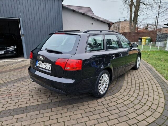 Черный Ауди А4, объемом двигателя 2 л и пробегом 265 тыс. км за 1750 $, фото 2 на Automoto.ua