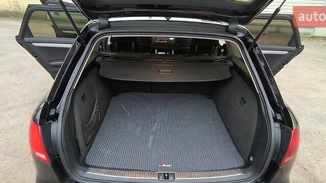 Черный Ауди А4, объемом двигателя 2 л и пробегом 283 тыс. км за 6500 $, фото 4 на Automoto.ua