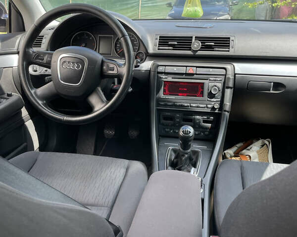 Чорний Ауді А4, об'ємом двигуна 1.9 л та пробігом 270 тис. км за 7000 $, фото 11 на Automoto.ua