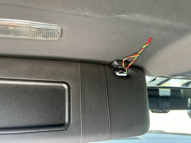 Черный Ауди А4, объемом двигателя 2 л и пробегом 305 тыс. км за 8000 $, фото 20 на Automoto.ua