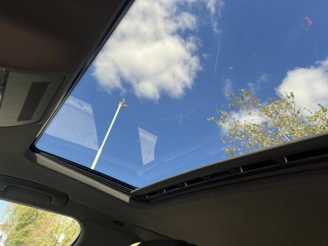 Черный Ауди А4, объемом двигателя 2 л и пробегом 305 тыс. км за 8000 $, фото 18 на Automoto.ua