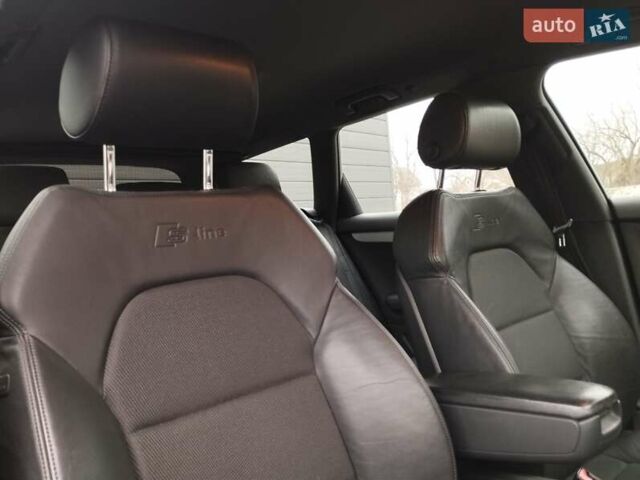 Чорний Ауді А4, об'ємом двигуна 2 л та пробігом 229 тис. км за 8950 $, фото 23 на Automoto.ua