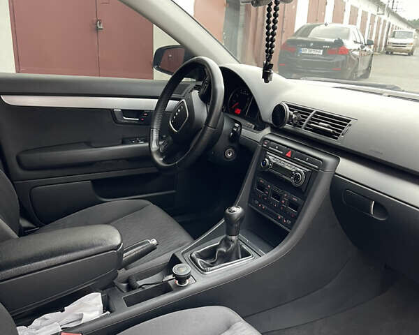 Черный Ауди А4, объемом двигателя 1.6 л и пробегом 241 тыс. км за 7700 $, фото 39 на Automoto.ua