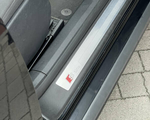 Черный Ауди А4, объемом двигателя 1.6 л и пробегом 241 тыс. км за 7700 $, фото 30 на Automoto.ua