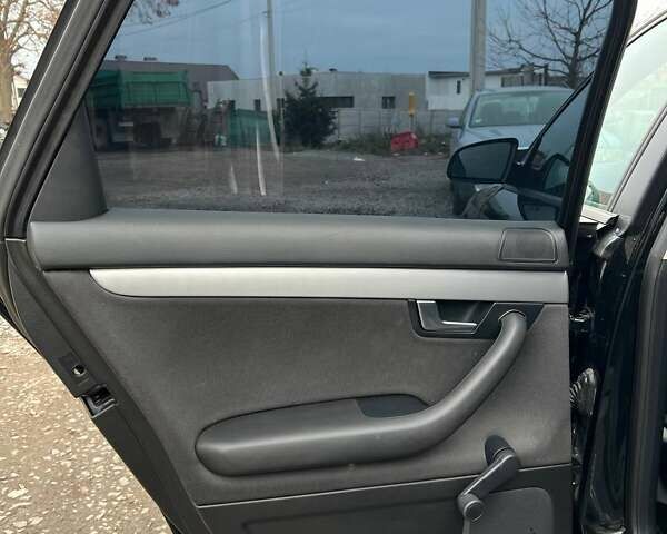 Чорний Ауді А4, об'ємом двигуна 1.97 л та пробігом 284 тис. км за 6500 $, фото 39 на Automoto.ua