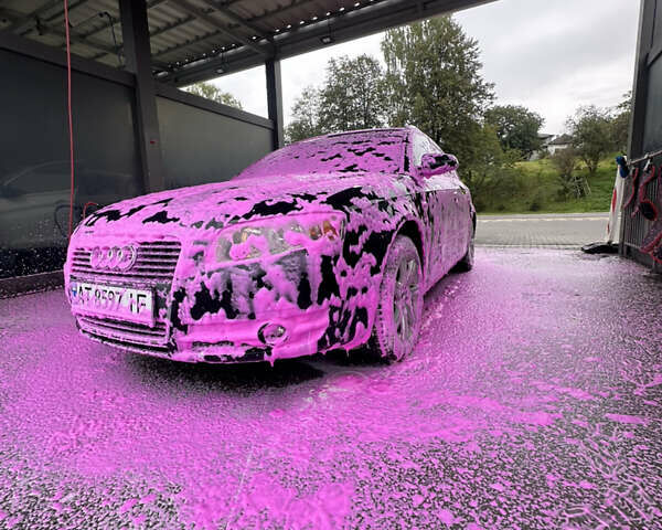 Черный Ауди А4, объемом двигателя 1.98 л и пробегом 275 тыс. км за 7300 $, фото 2 на Automoto.ua