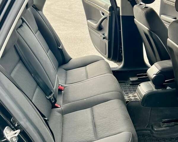 Черный Ауди А4, объемом двигателя 1.78 л и пробегом 240 тыс. км за 7000 $, фото 8 на Automoto.ua