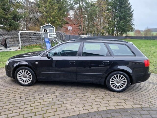 Черный Ауди А4, объемом двигателя 2 л и пробегом 265 тыс. км за 1750 $, фото 3 на Automoto.ua