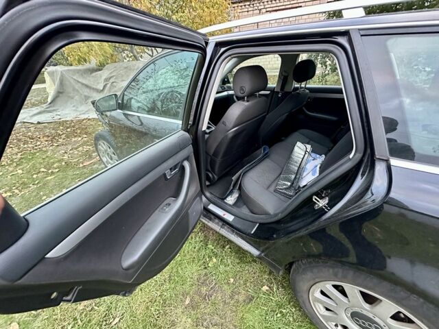 Ауди А4 2007 в Днепре (Днепропетровске) на Automoto.ua Черный Ауди А4, объемом двигателя 0 л и пробегом 304 тыс. км за 2500 $, фото 9 на Automoto.ua