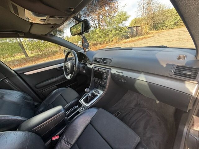 Черный Ауди А4, объемом двигателя 2 л и пробегом 258 тыс. км за 3500 $, фото 8 на Automoto.ua