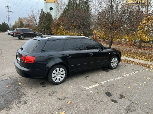 Черный Ауди А4, объемом двигателя 2 л и пробегом 269 тыс. км за 7200 $, фото 4 на Automoto.ua