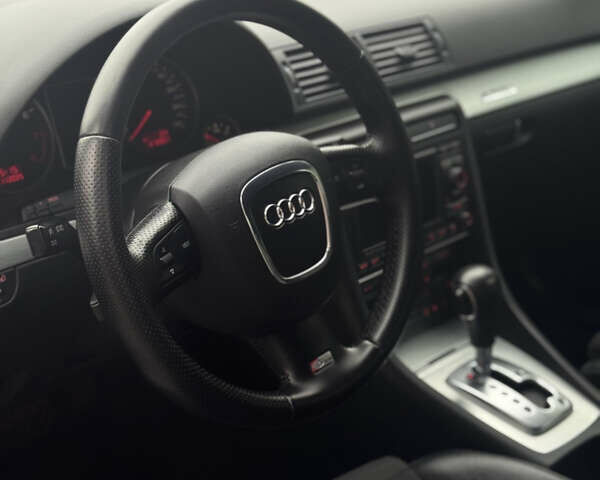 Черный Ауди А4, объемом двигателя 0 л и пробегом 210 тыс. км за 7649 $, фото 30 на Automoto.ua