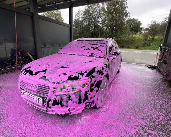 Черный Ауди А4, объемом двигателя 1.98 л и пробегом 275 тыс. км за 7300 $, фото 1 на Automoto.ua