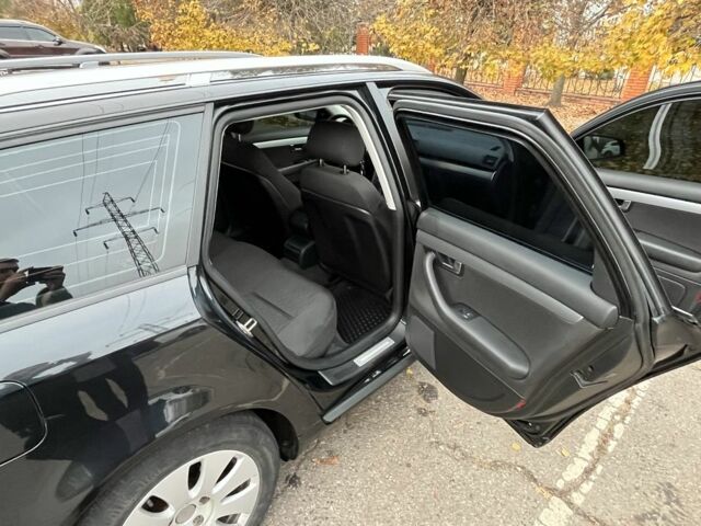 Черный Ауди А4, объемом двигателя 2 л и пробегом 269 тыс. км за 7200 $, фото 11 на Automoto.ua