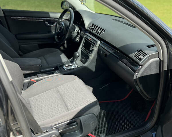 Чорний Ауді А4, об'ємом двигуна 1.97 л та пробігом 245 тис. км за 7000 $, фото 13 на Automoto.ua