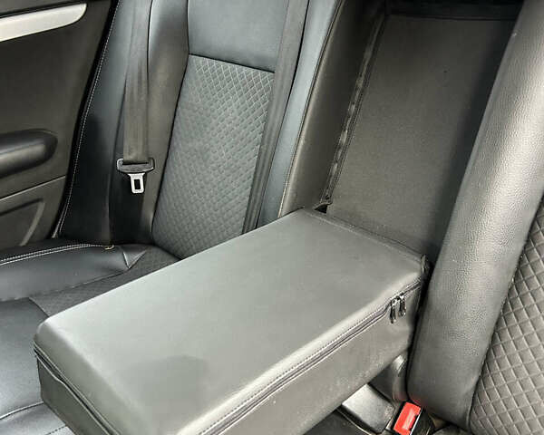 Черный Ауди А4, объемом двигателя 1.97 л и пробегом 345 тыс. км за 6300 $, фото 20 на Automoto.ua