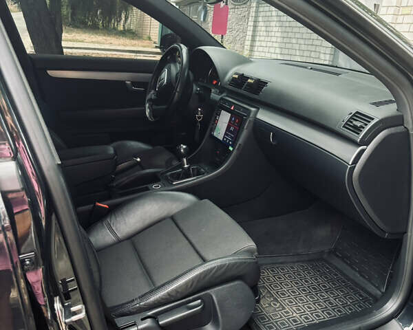 Черный Ауди А4, объемом двигателя 2 л и пробегом 310 тыс. км за 7600 $, фото 4 на Automoto.ua