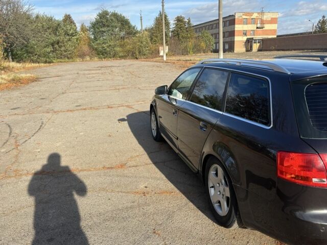 Черный Ауди А4, объемом двигателя 2 л и пробегом 258 тыс. км за 3500 $, фото 2 на Automoto.ua
