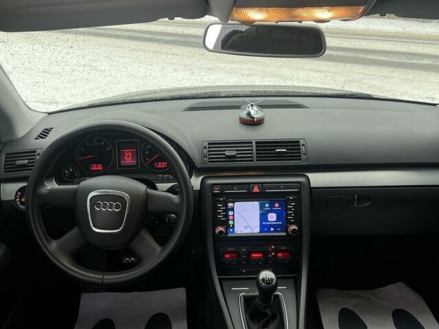 Чорний Ауді А4, об'ємом двигуна 2 л та пробігом 203 тис. км за 7150 $, фото 4 на Automoto.ua