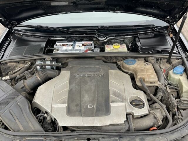 Черный Ауди А4, объемом двигателя 2.7 л и пробегом 320 тыс. км за 6500 $, фото 7 на Automoto.ua