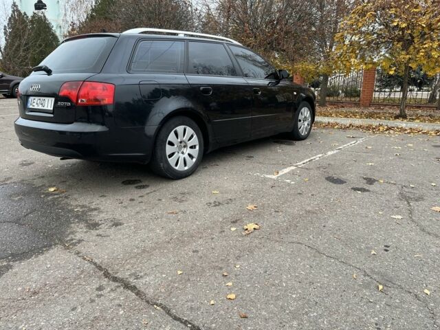 Черный Ауди А4, объемом двигателя 2 л и пробегом 269 тыс. км за 7200 $, фото 17 на Automoto.ua