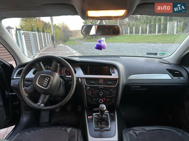 Ауді А4 2008 у Жовкві на Automoto.ua Чорний Ауді А4, об'ємом двигуна 1.8 л та пробігом 290 тис. км за 6500 $, фото 10 на Automoto.ua