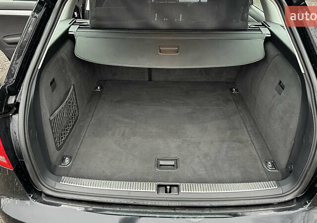 Чорний Ауді А4, об'ємом двигуна 1.6 л та пробігом 200 тис. км за 7999 $, фото 26 на Automoto.ua