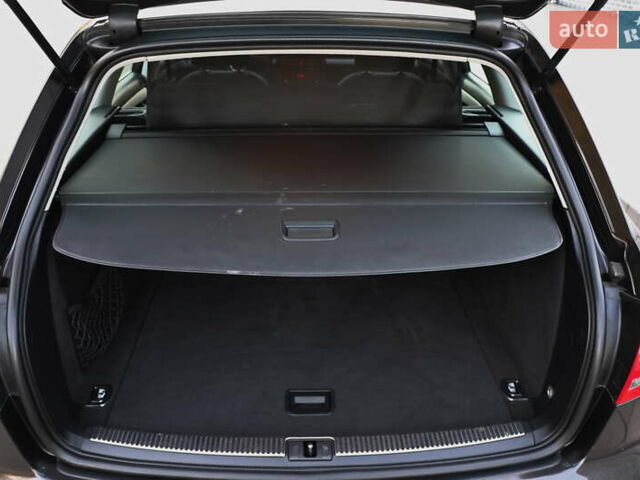 Чорний Ауді А4, об'ємом двигуна 1.6 л та пробігом 193 тис. км за 8555 $, фото 14 на Automoto.ua