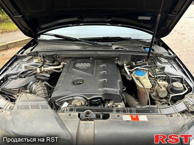 Черный Ауди А4, объемом двигателя 1.8 л и пробегом 239 тыс. км за 10000 $, фото 13 на Automoto.ua